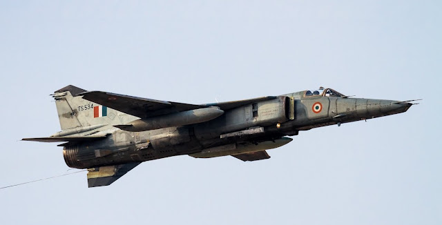  MiG-27
